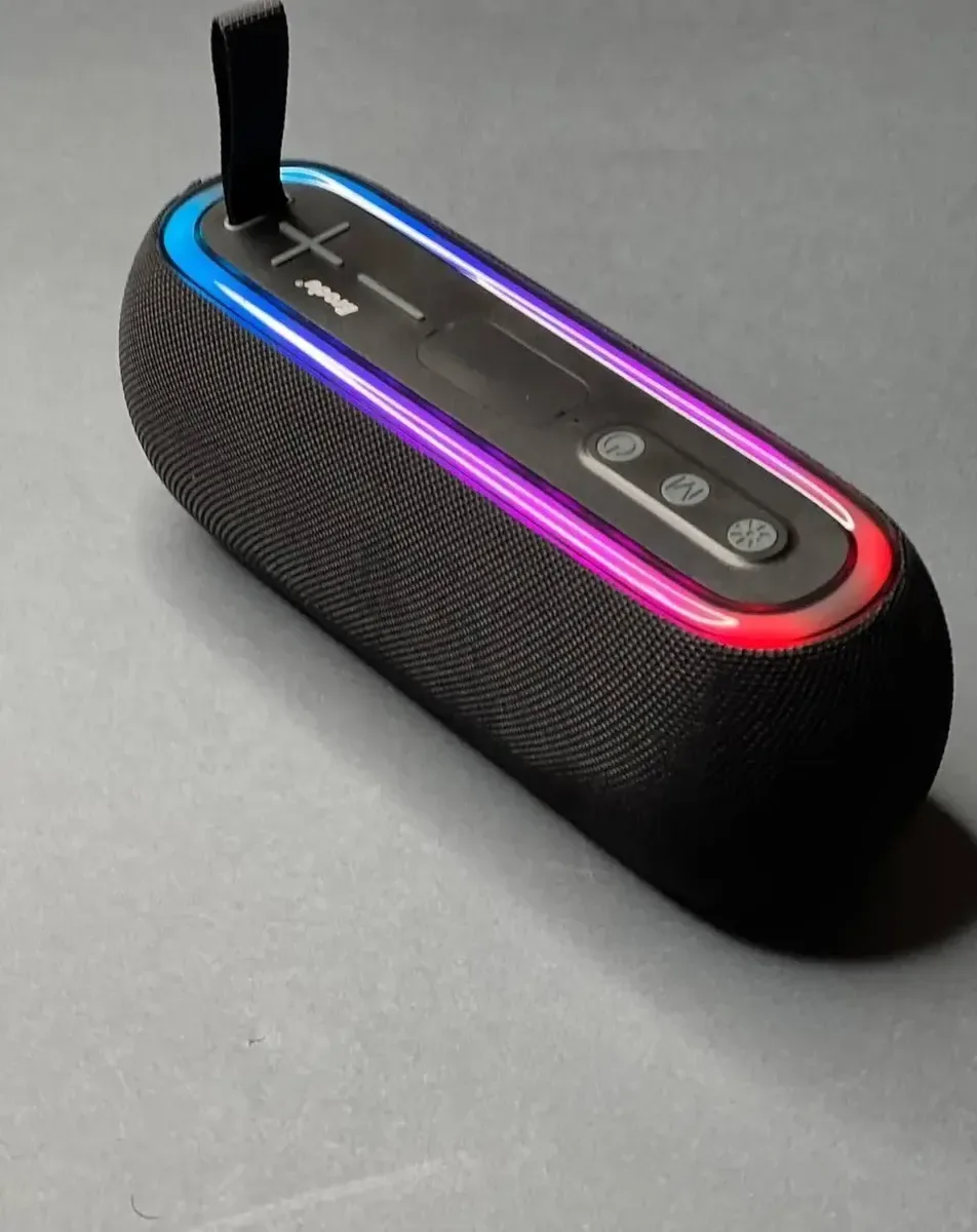 Parlante Portátil Bluetooth Inalámbrico Led Rgb Bts2192 Negro 10w