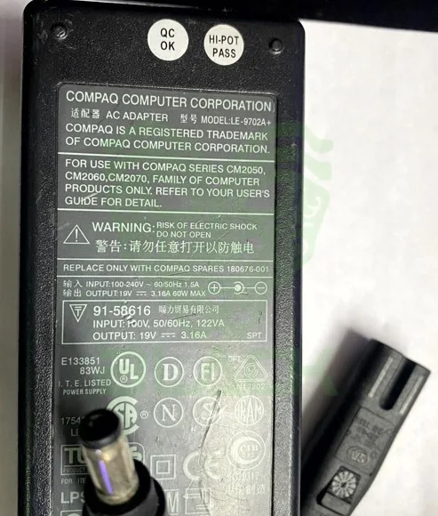 Cargador CompaQ 19V - 3.16A