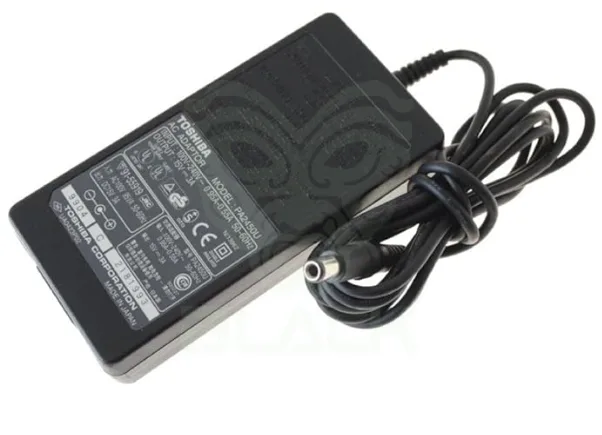 FUENTE / CARGADOR TOSHIBA 15V - 3A