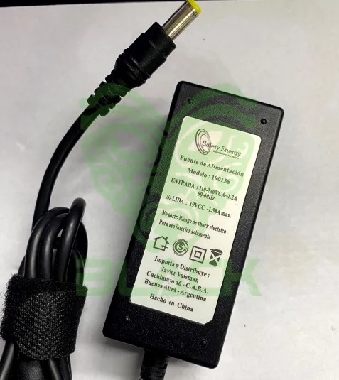 Cargador 19V - 1.58A