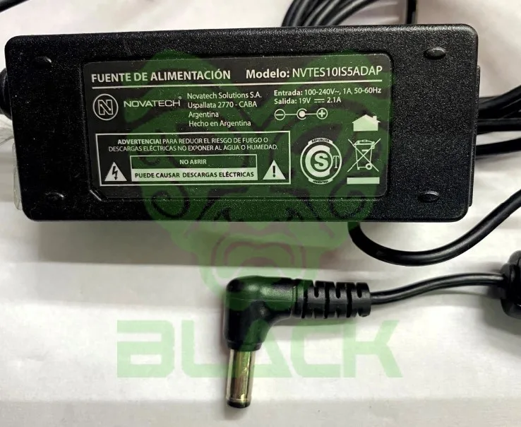 Fuente Novatech 19V - 2.1A