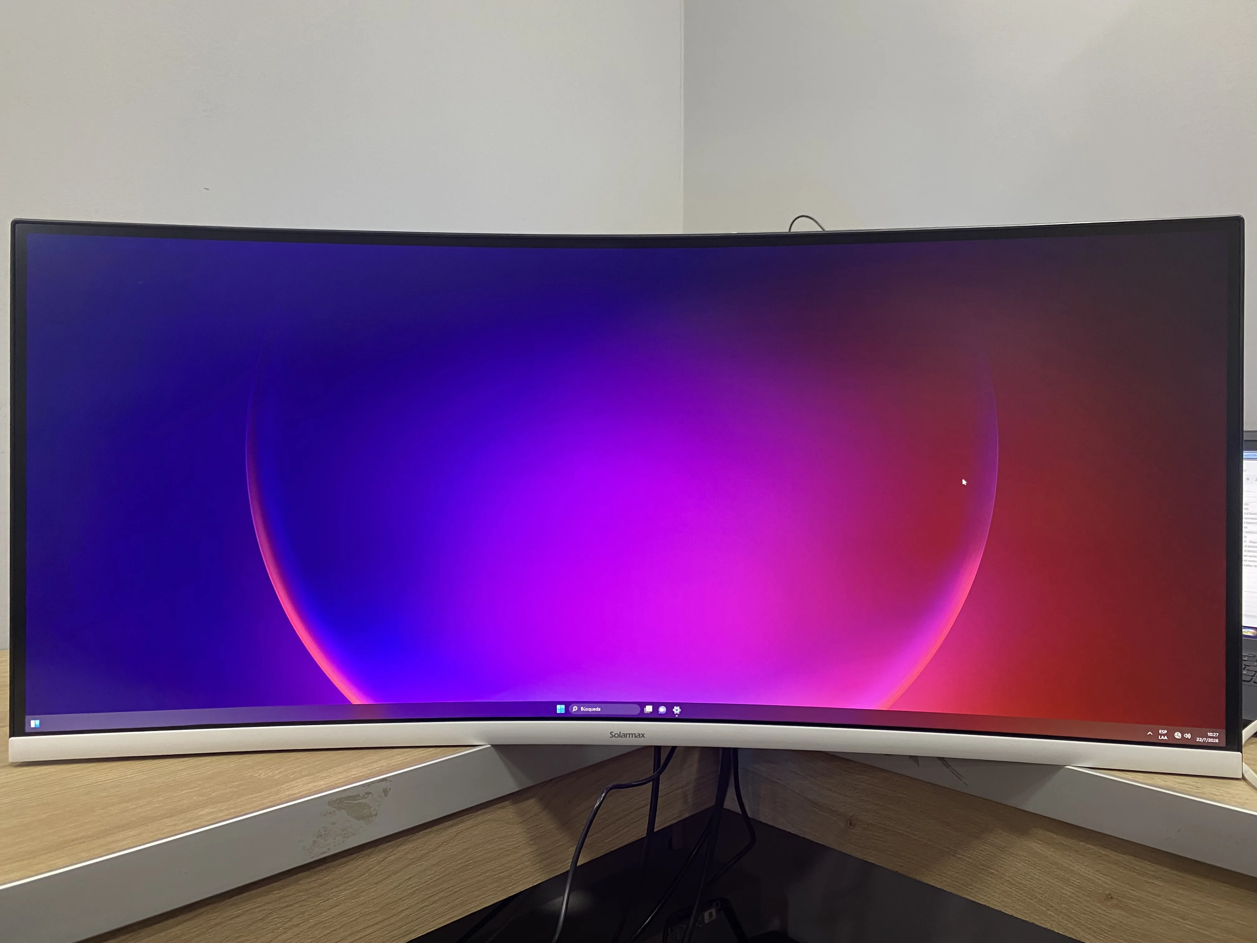 Ultra Wide Curved Monitor Solarmax White 34 pulgadas Linea de Pixeles Horizontales WUHD 2K Pixel Muerto en el centro (Outlet)