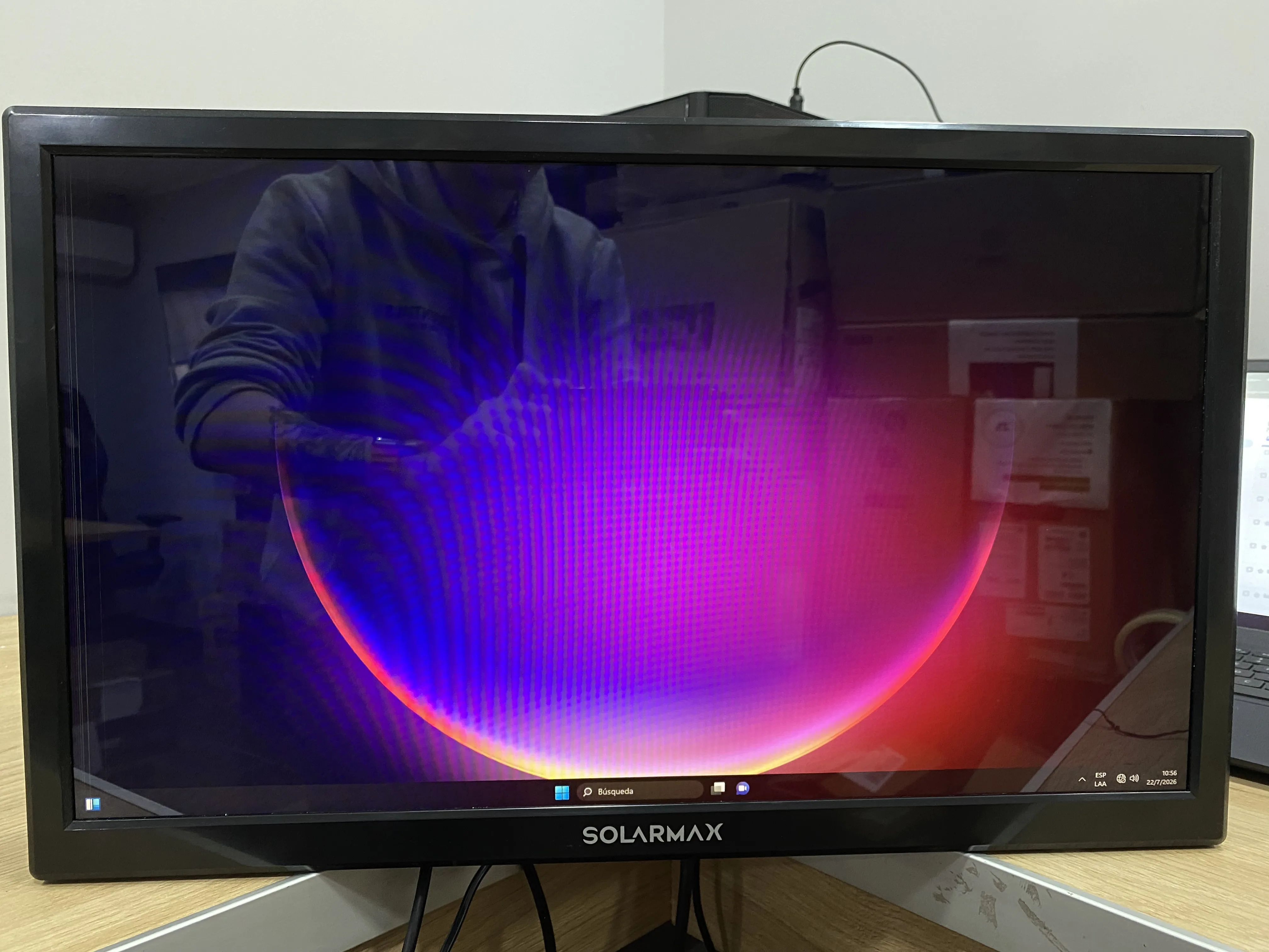 Monitor Solarmax Sx22f 22 Full Hd Hdmi Vga 5ms 75hz Lineas Verticales Zona Izquierda (Outlet)