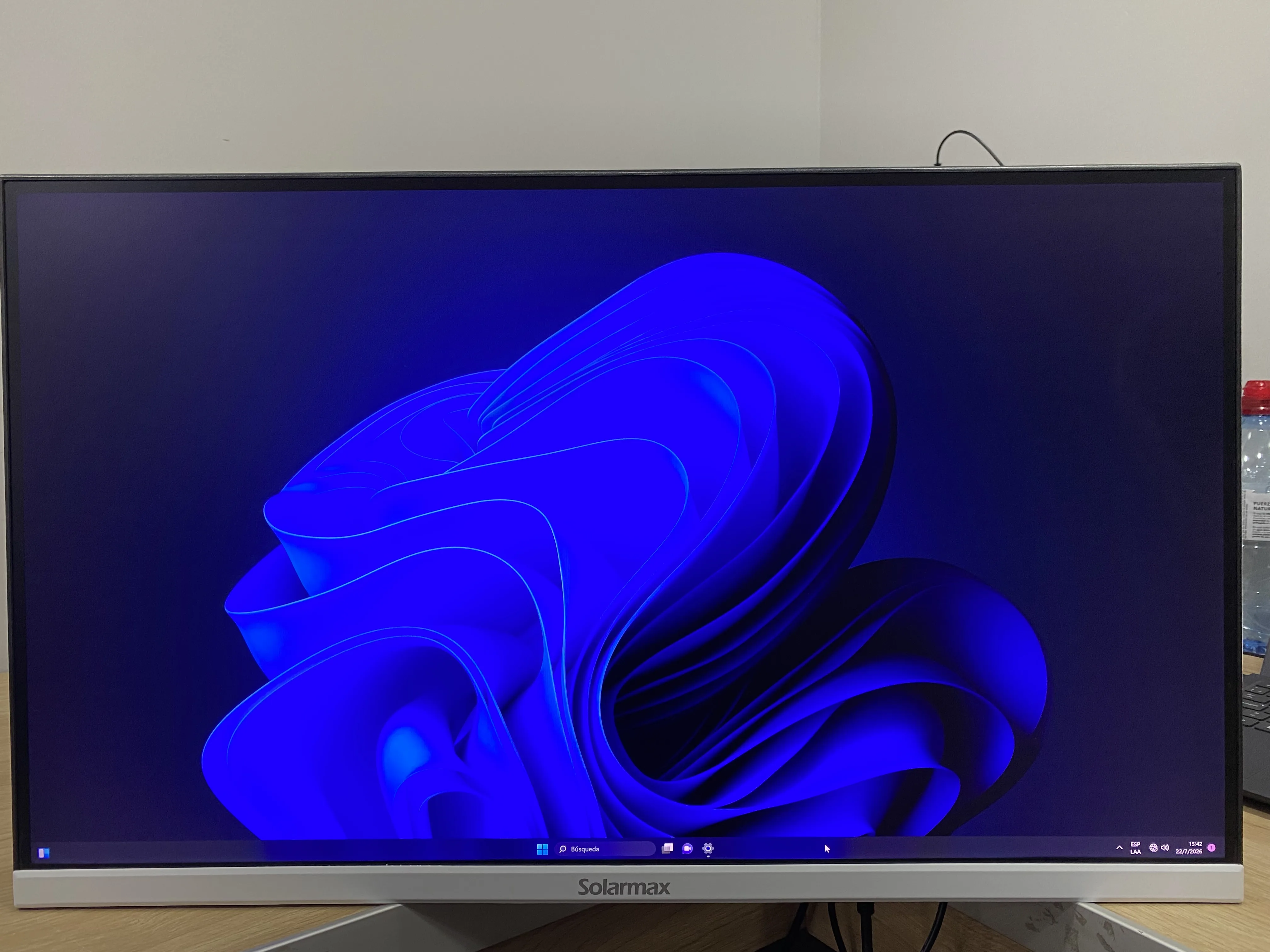 Monitor Solarmax White Frameless Gaming 27 Pulgadas SX27F1GW Falla HDMI (OUTLET)