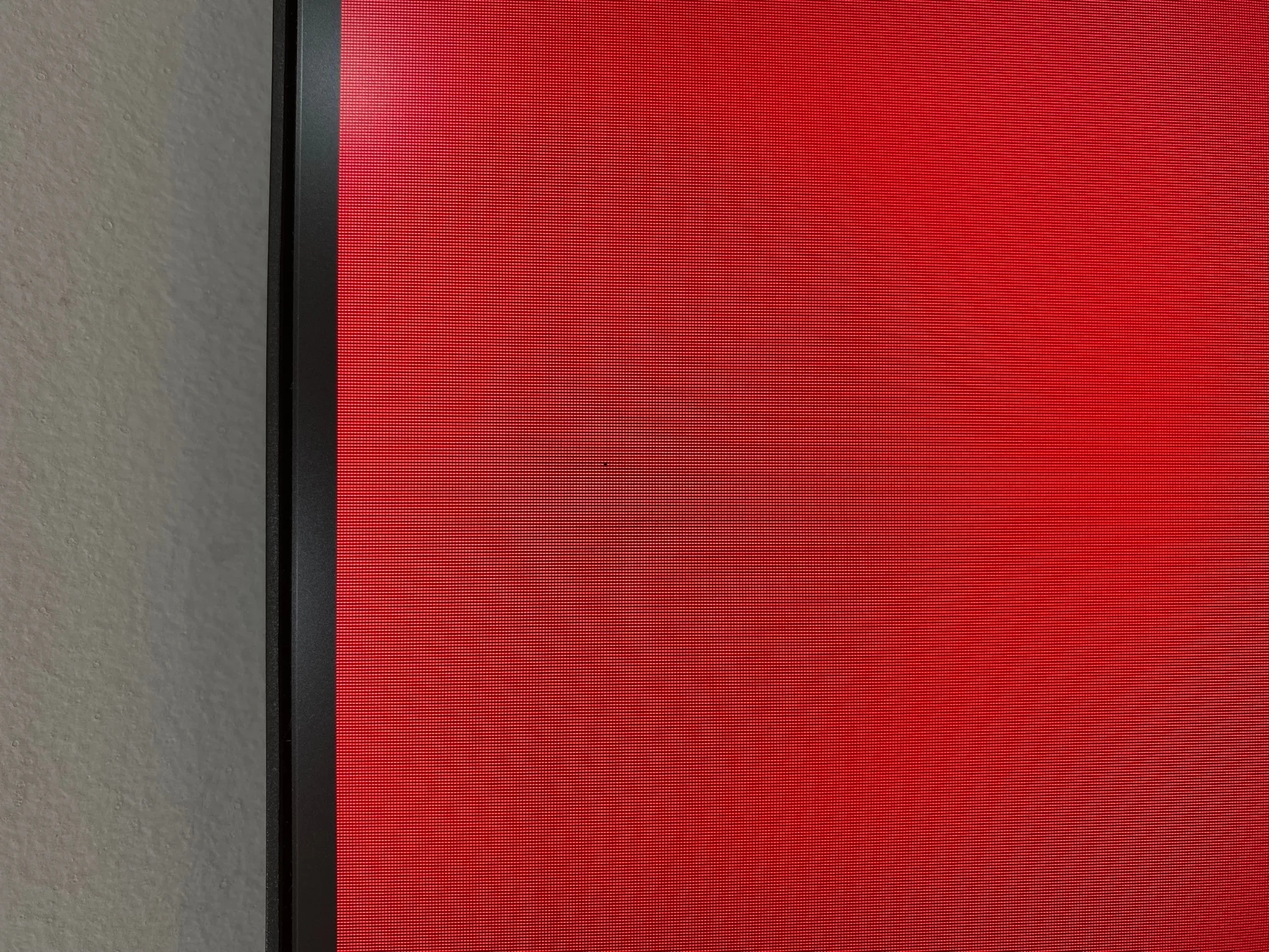 Monitor KTC 24GR680 24 Pulgadas 2 PIXEL QUEMADOS, PARTE IZQUIERDA SUPERIOR E INFERIOR (Outlet)