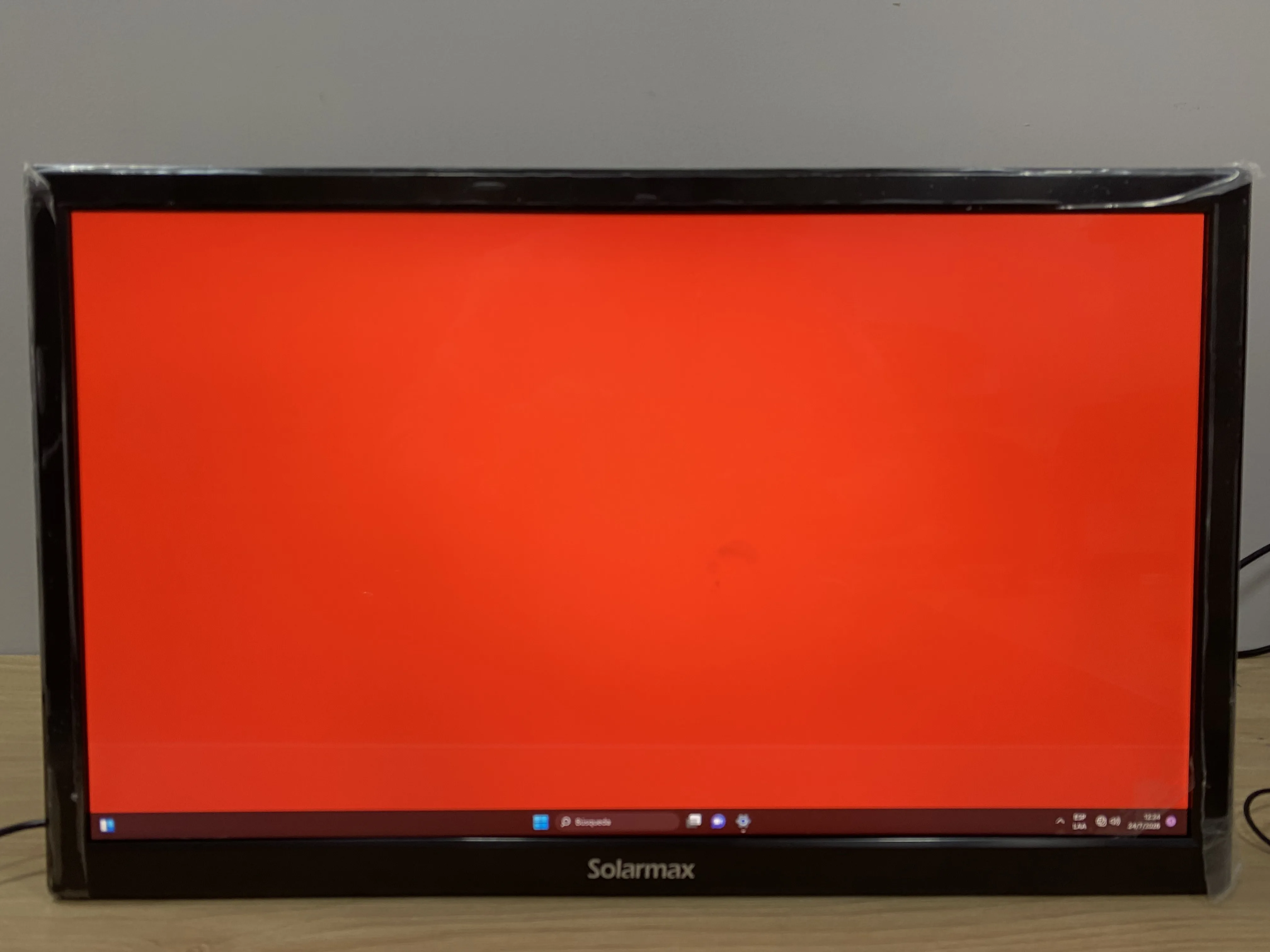 Monitor Solarmax SX22F2 22 Pulgadas Caja Dañada (Outlet)