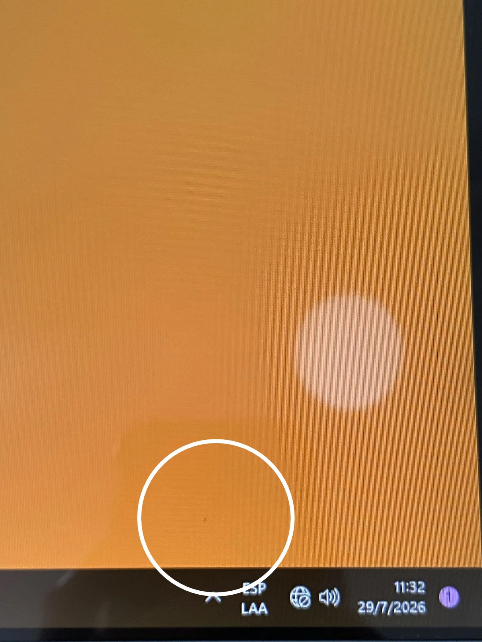 Monitor Solarmax SX34CW3W 34 Pulgadas 1 PIXEL QUEMADO EN PARTE INFERIOR IZQUIERDA Y DERECHA (Outlet)