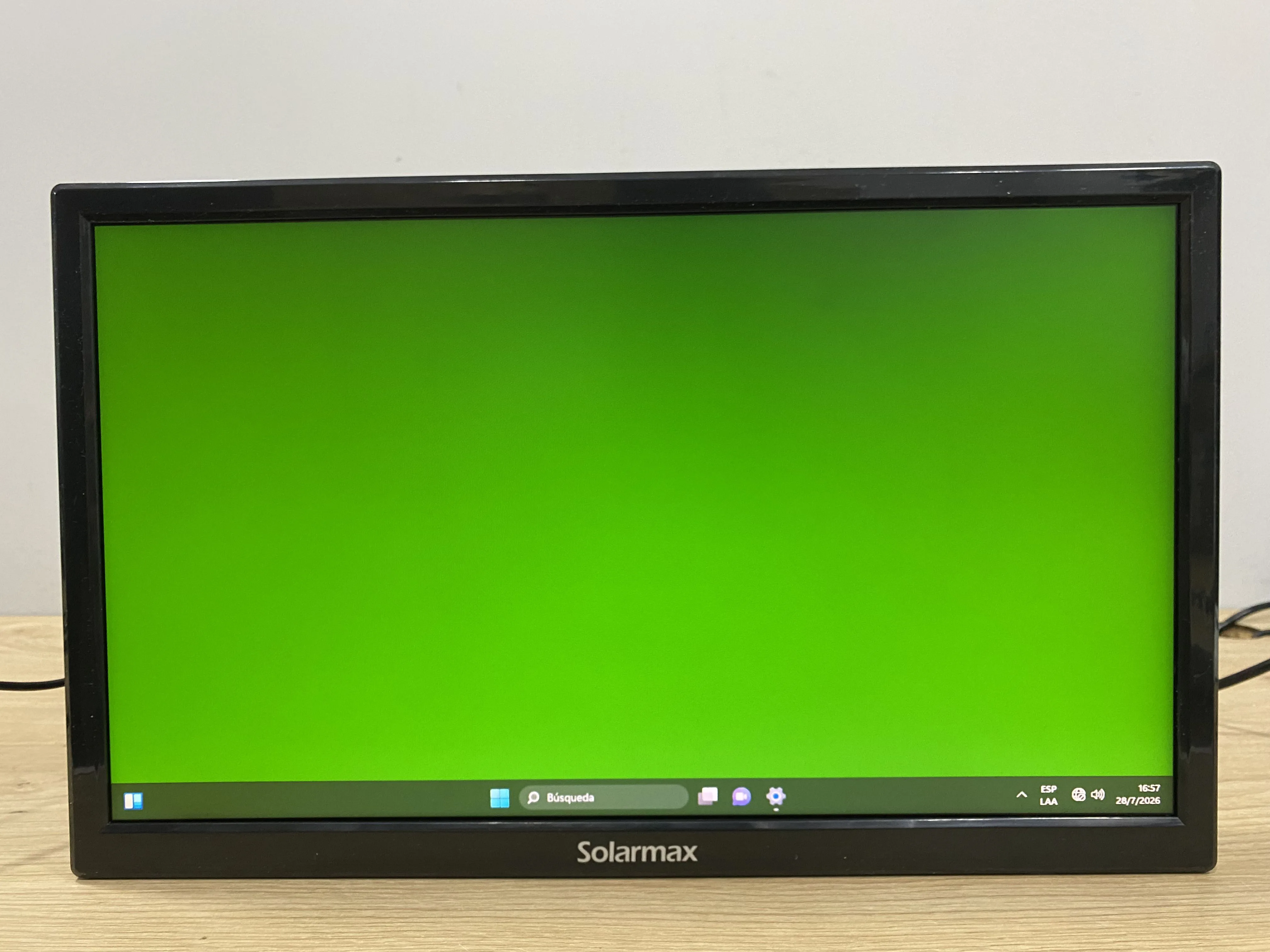 Monitor Solarmax SX19F2 19 Pulgadas Caja Dañada (Outlet)