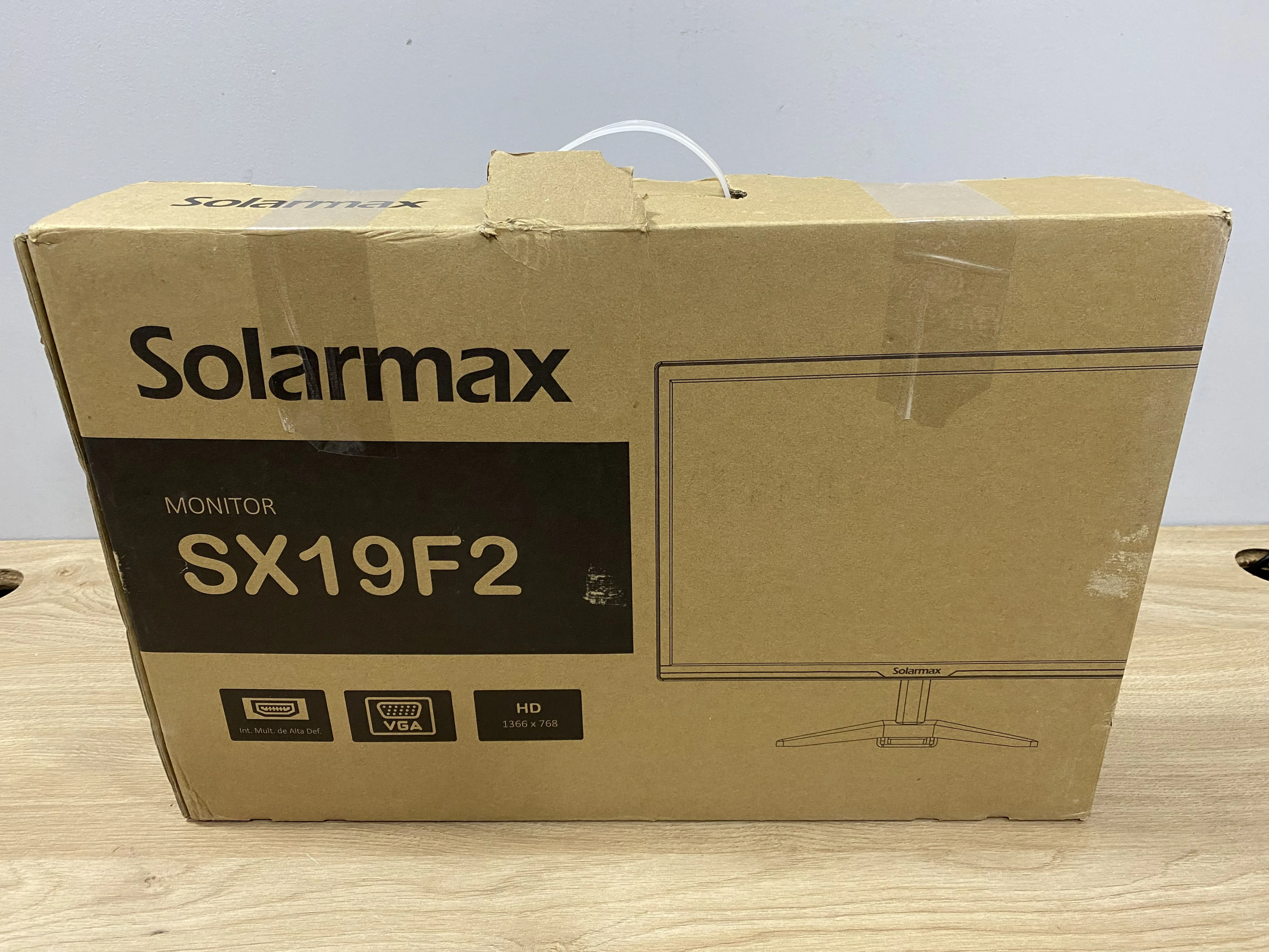 Monitor Solarmax SX19F2 19 Pulgadas Linea de pixel vertical CENTRO pantalla (Outlet)