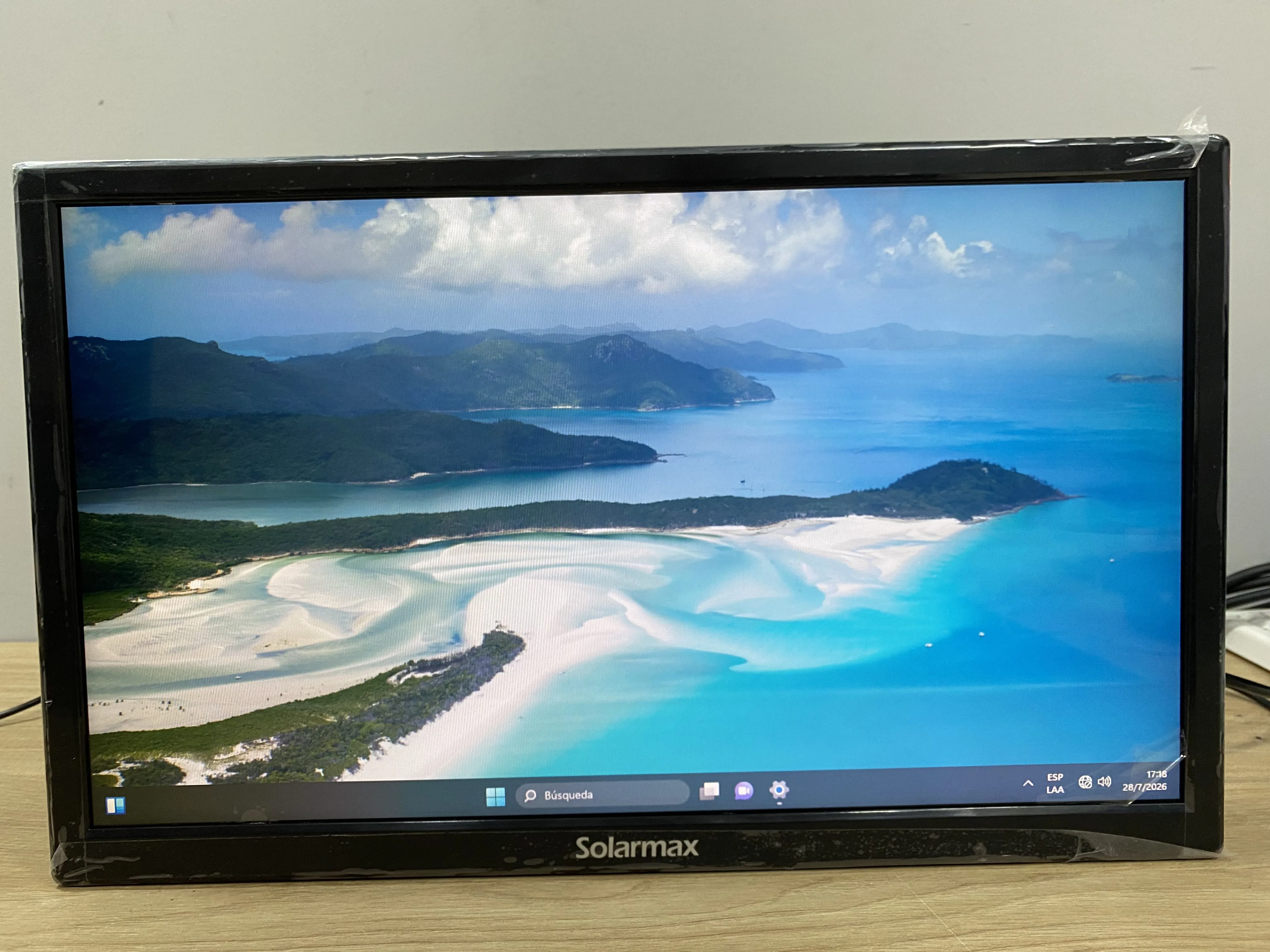 Monitor Solarmax SX19F2 19 Pulgadas Caja Dañada (Outlet)