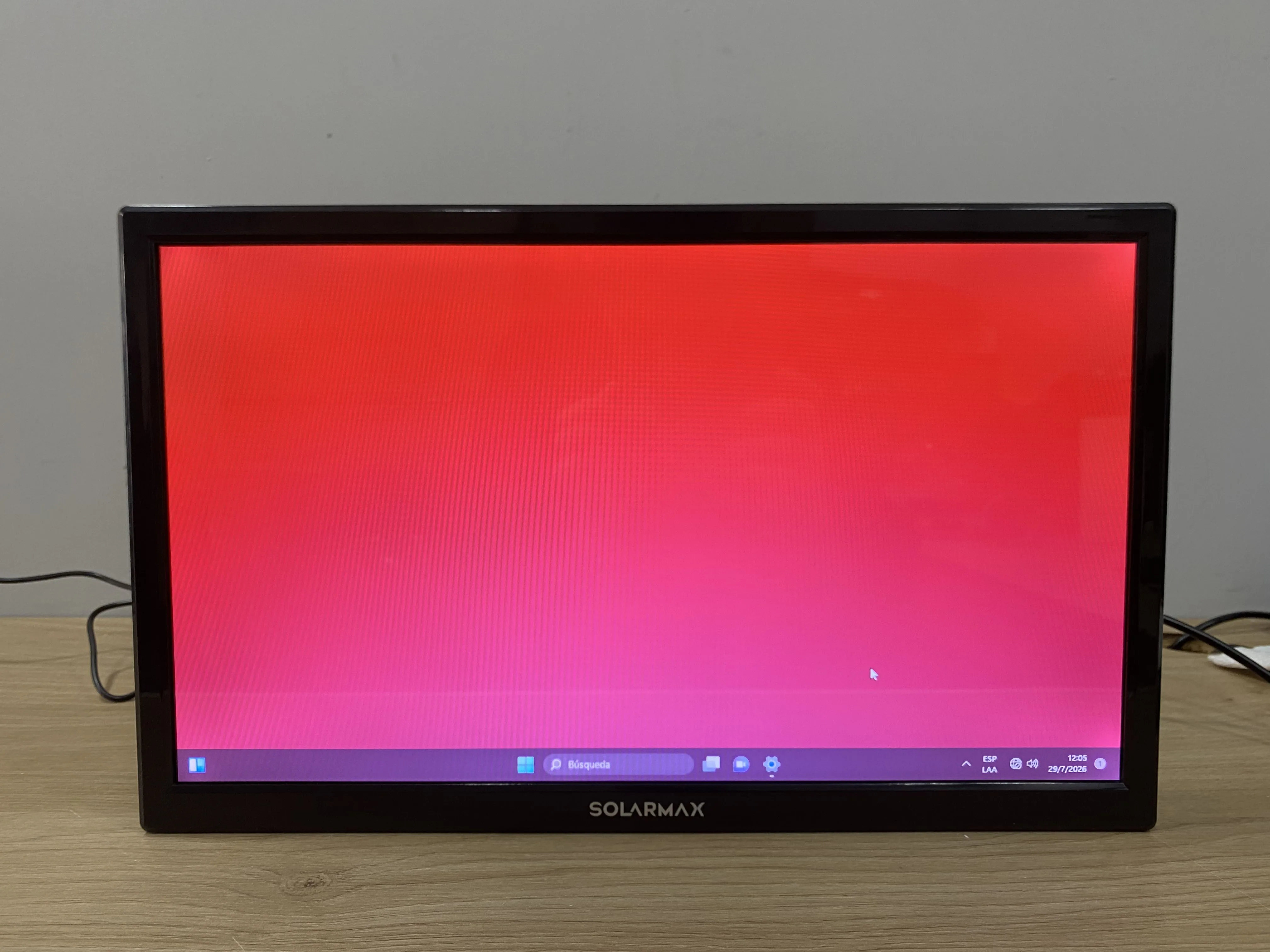 Monitor Solarmax SX19F2 19 Pulgadas 1 PIXEL QUEMADO PARTE INFERIOR IZQUIERDA (Outlet)