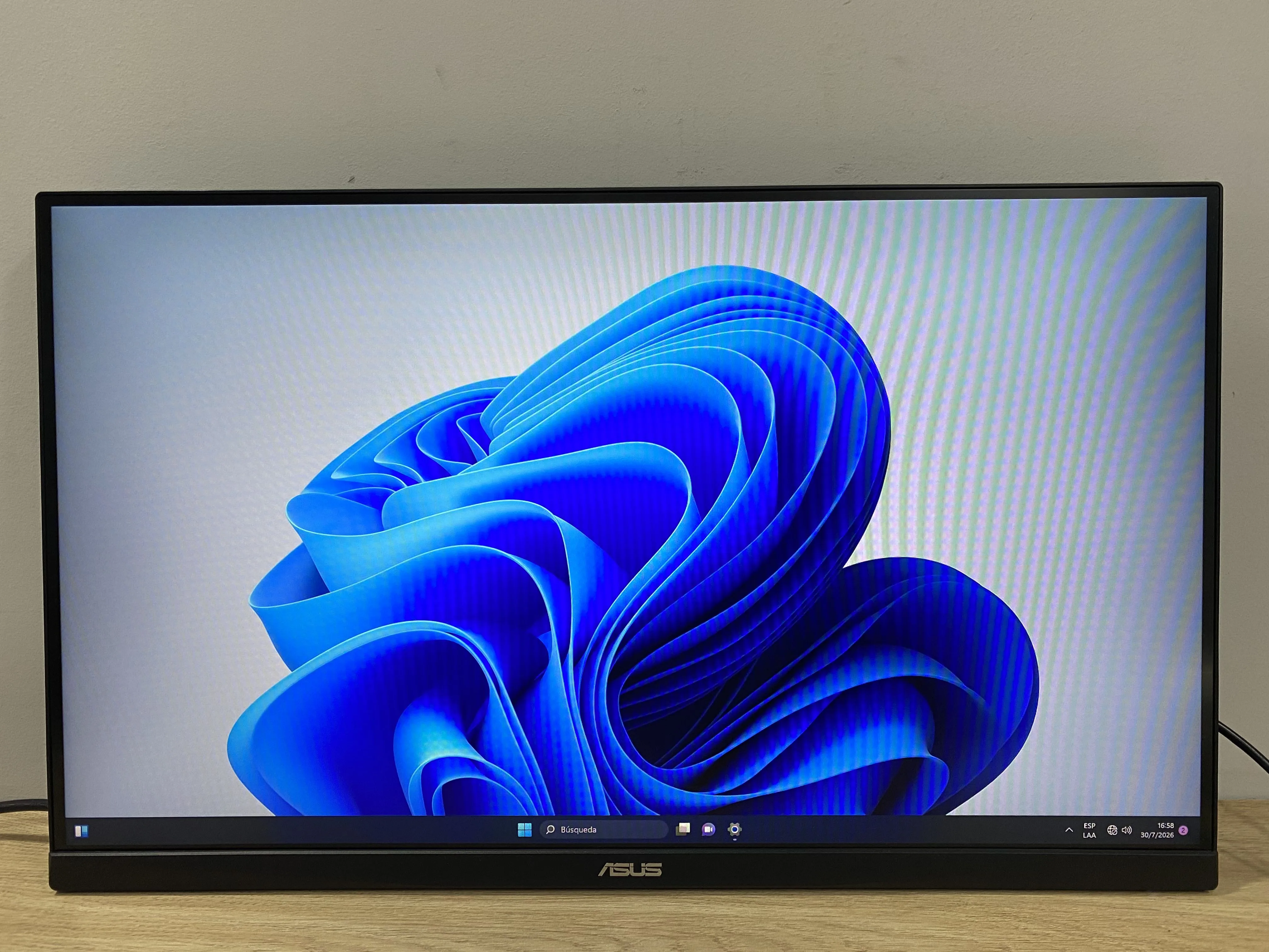 Monitor Asus VG279Q3A 27 Pulgadas 1 PIXEL QUEMADO PARTE INFERIOR IZQUIERDA (Outlet)