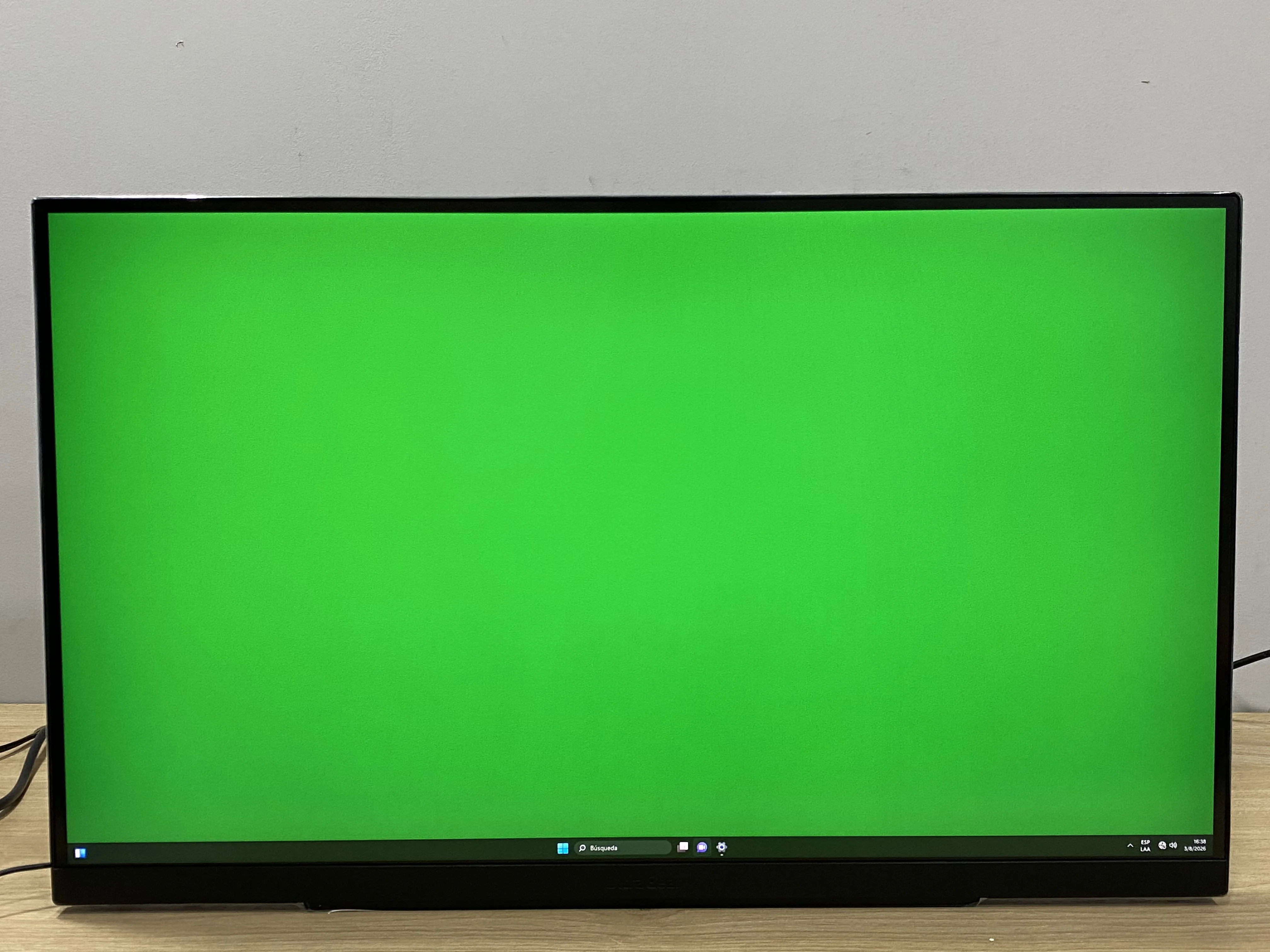 Monitor LG 27GS75Q 27 Pulgadas Caja Dañada (Outlet)