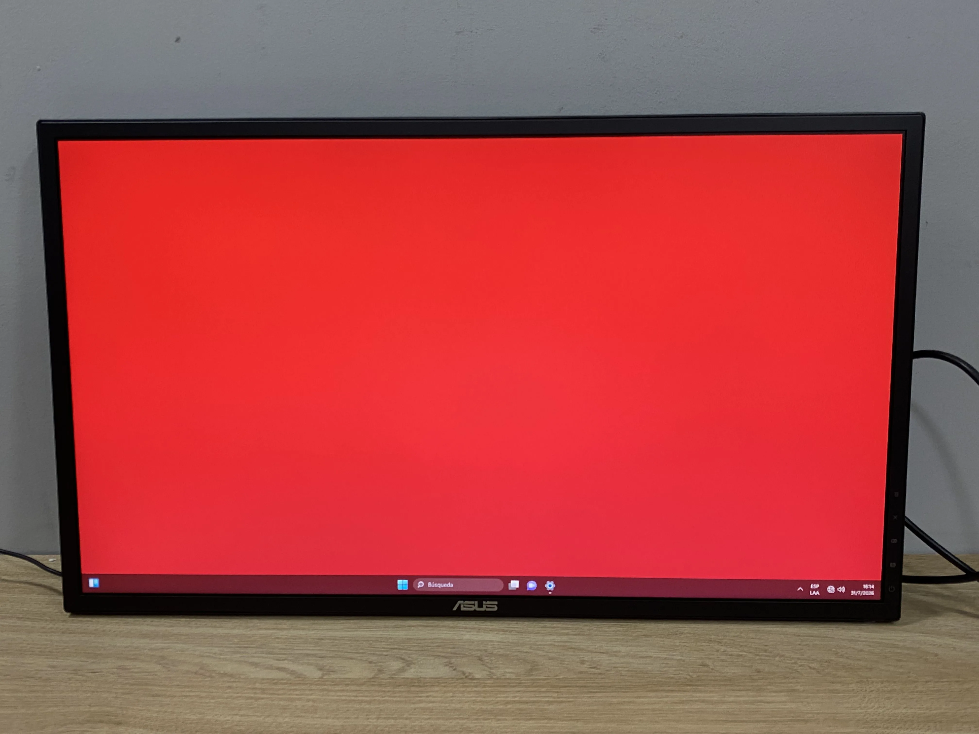 Monitor Asus VG248QG-J 24 Pulgadas 1 PIXEL QUEMADO PARTE INFERIOR DERECHA (Outlet)