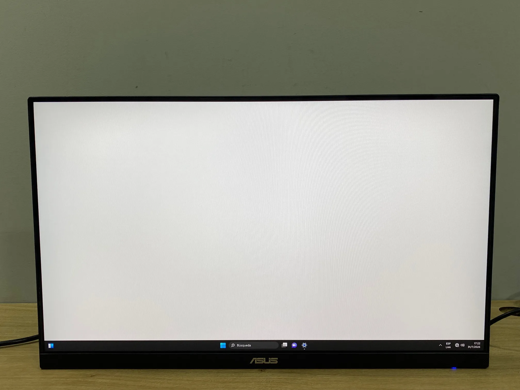 Monitor Asus VA24E 23.8 Pulgadas Caja Dañada (Outlet)
